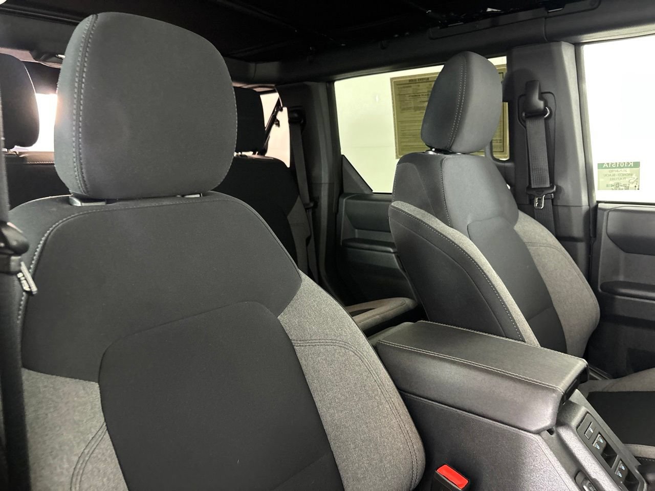 Used 2026 Ford Bronco Big Bend AWD/4WD image 27