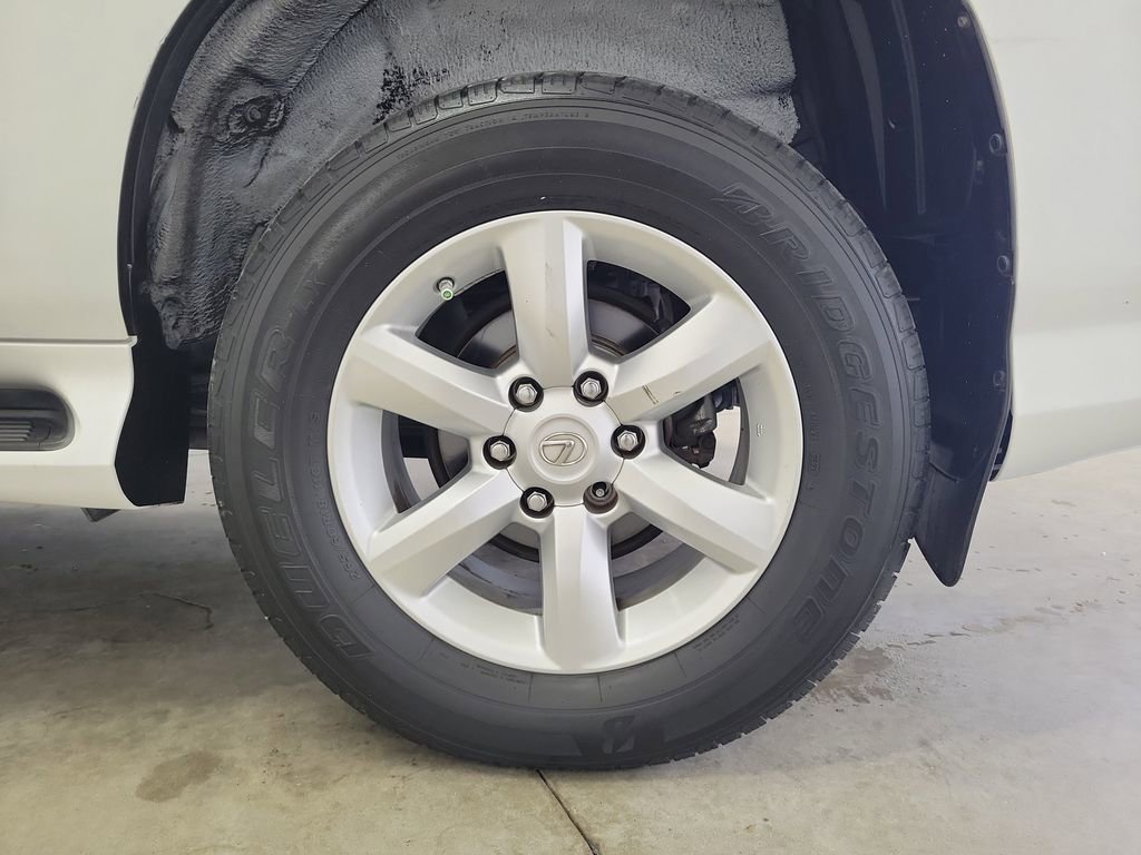 Used 2016 Lexus GX 460 AWD/4WD image 11
