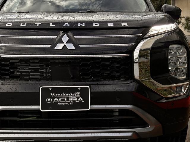 Used 2026 Mitsubishi Outlander SE image 10