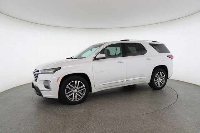 Used 2024 Chevrolet Traverse High Country image 4