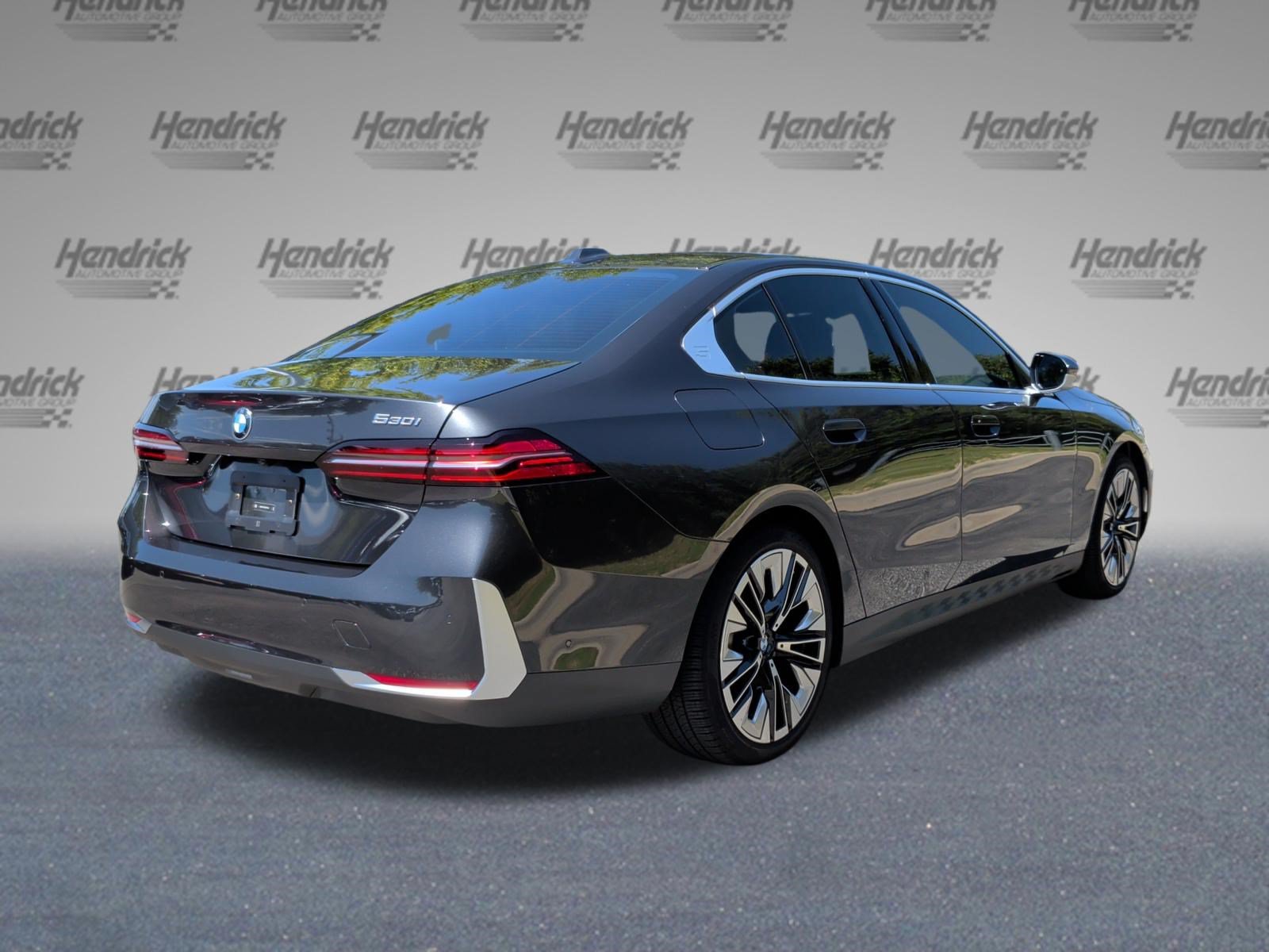 Certified 2026 BMW 530i w/ Convenience Package RWD image 7