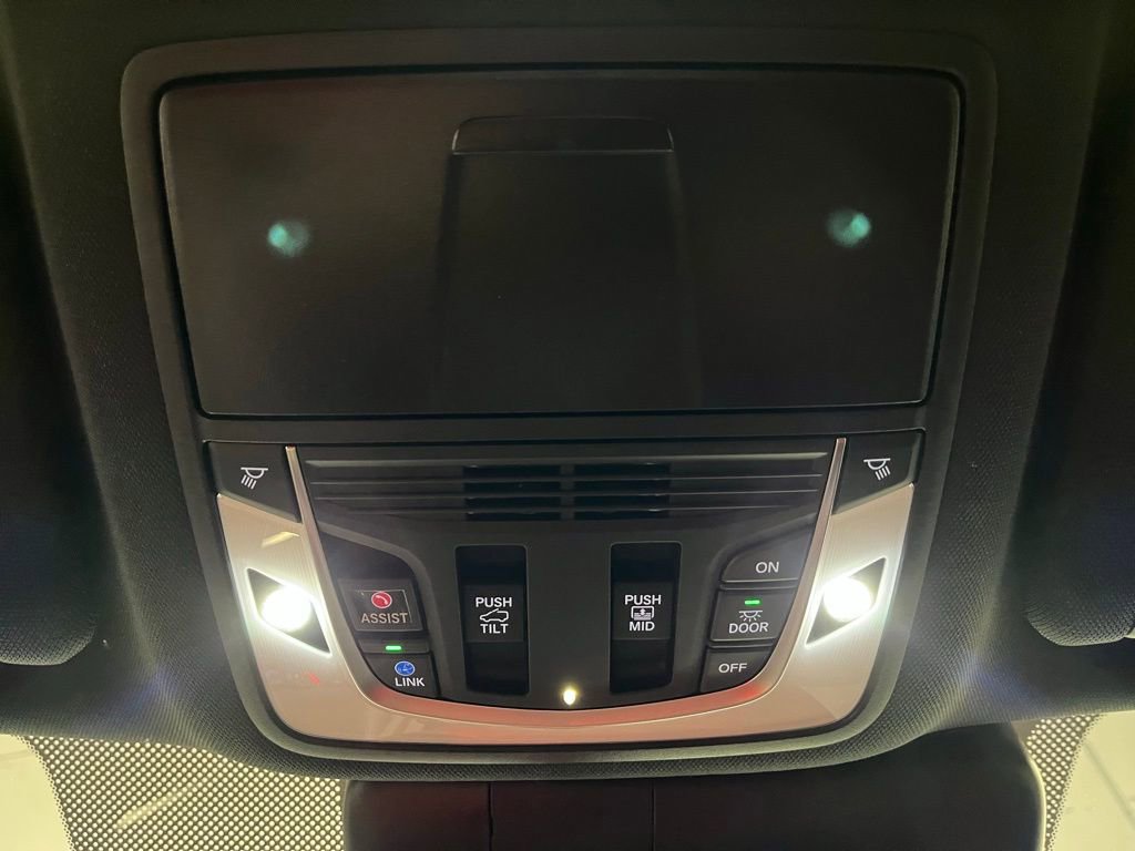 Used 2024 Acura RDX A-Spec image 9