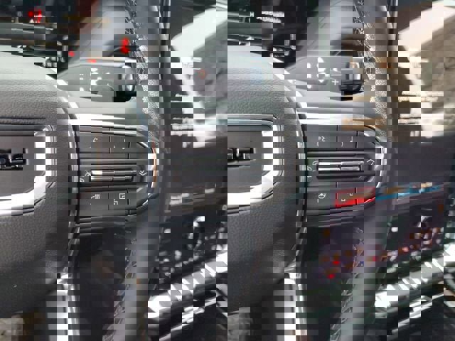 New 2026 GMC Yukon XL Denali w/ Sun & Power Step Package image 27