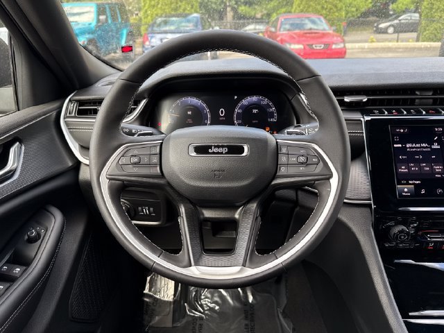New 2026 Jeep Grand Cherokee Laredo X AWD/4WD image 11