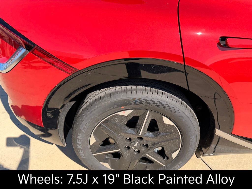 New 2025 Kia EV6 Wind AWD/4WD image 10