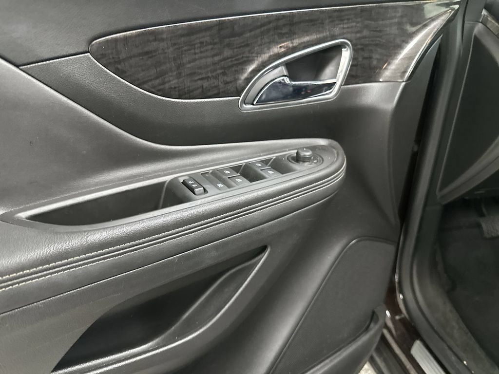 Used 2016 Buick Encore Convenience FWD image 11