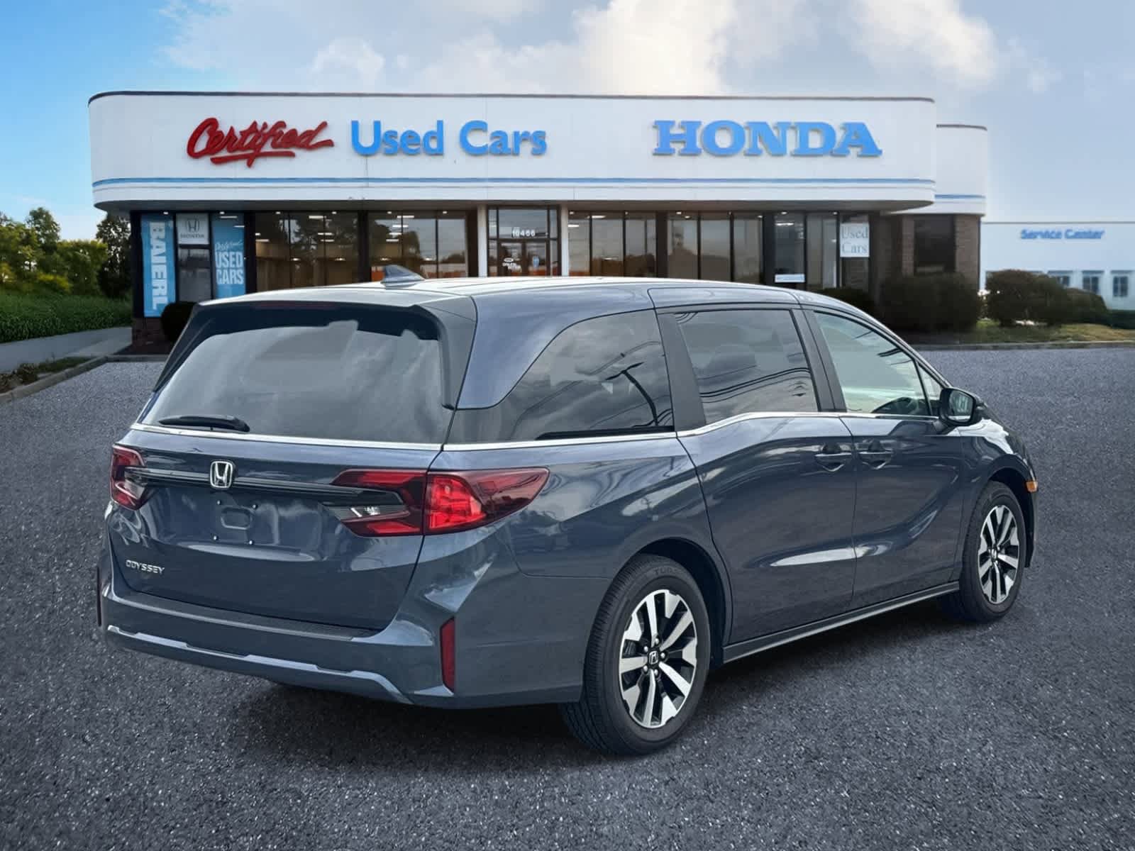 Used 2026 Honda Odyssey EX-L image 5