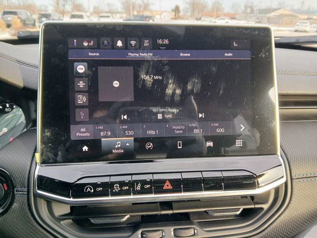 New 2026 Jeep Compass Latitude AWD/4WD image 30