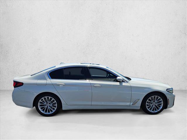 Used 2021 BMW 530i w/ Convenience Package RWD image 4
