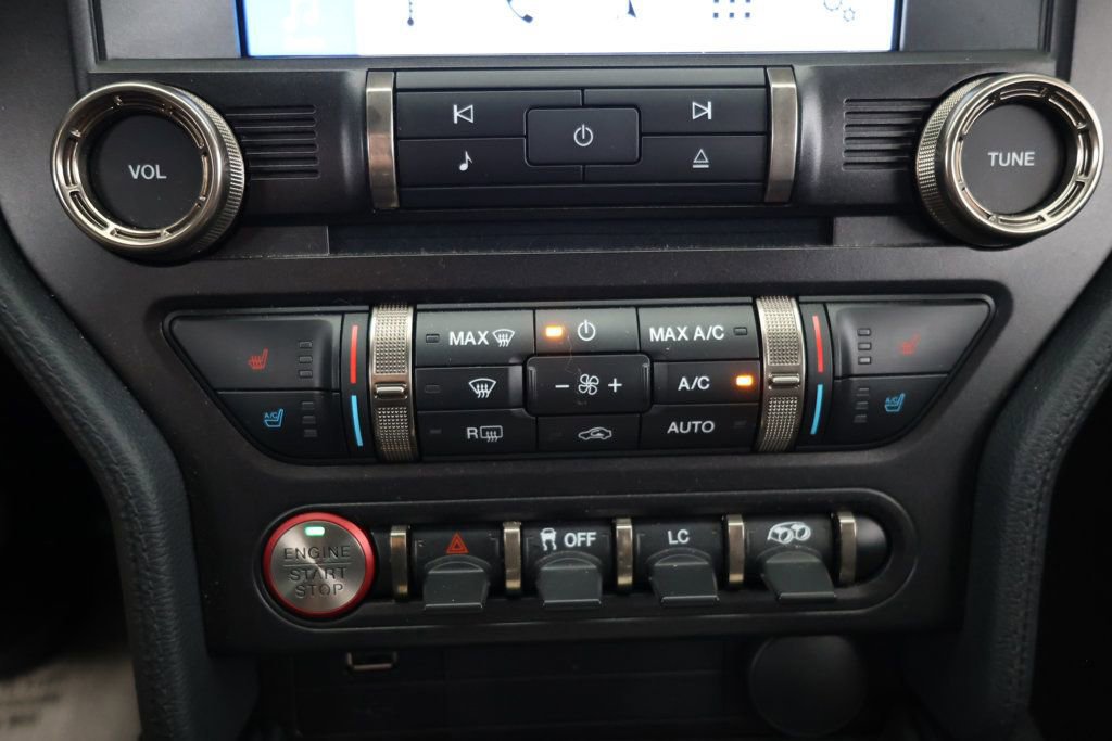 Used 2019 Ford Mustang Shelby GT350 w/ Technology Package image 16