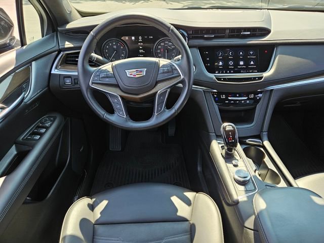 Used 2022 Cadillac XT5 Premium Luxury w/ Platinum Package image 12