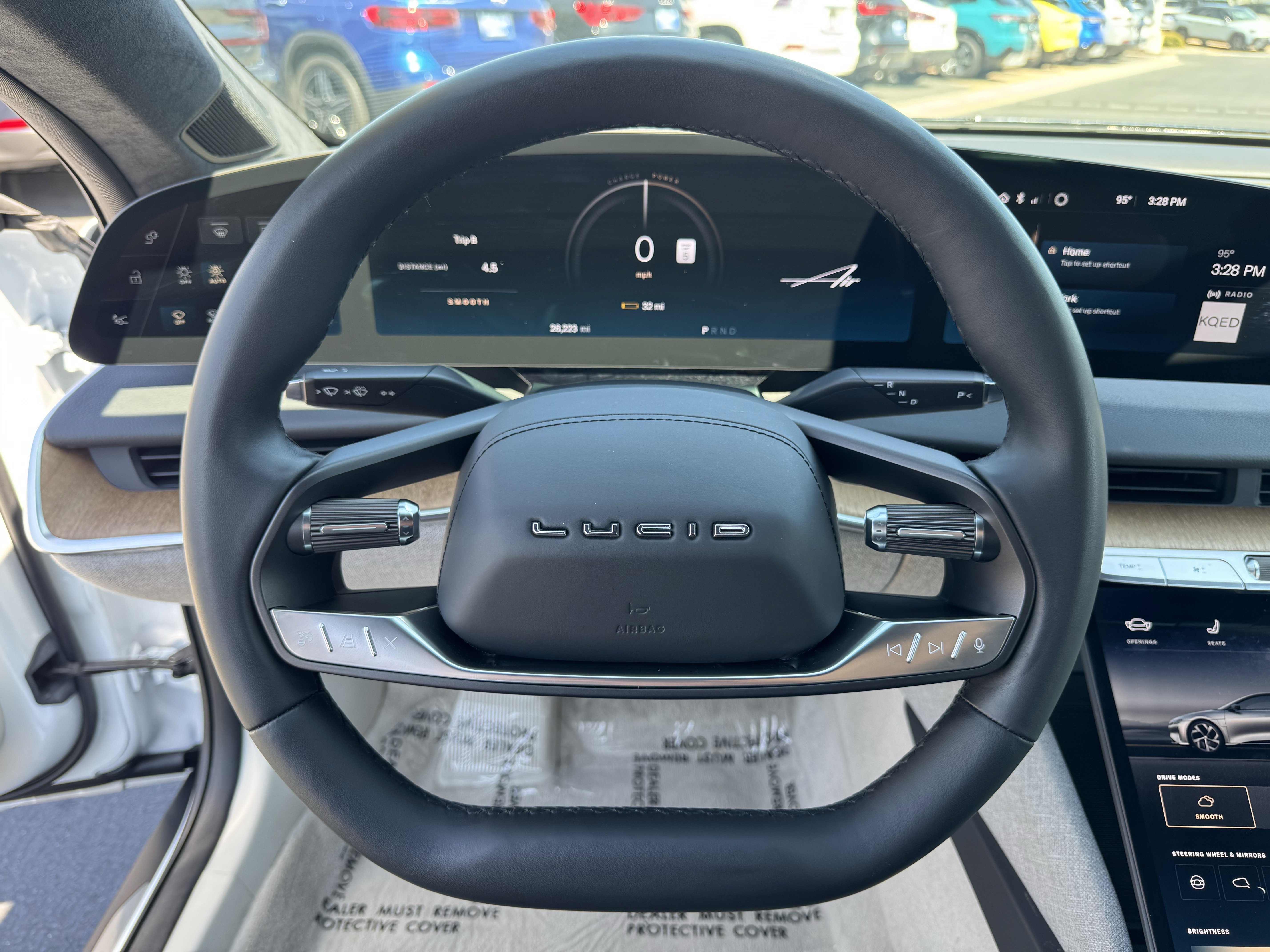 Used 2024 Lucid Air Touring AWD/4WD image 19