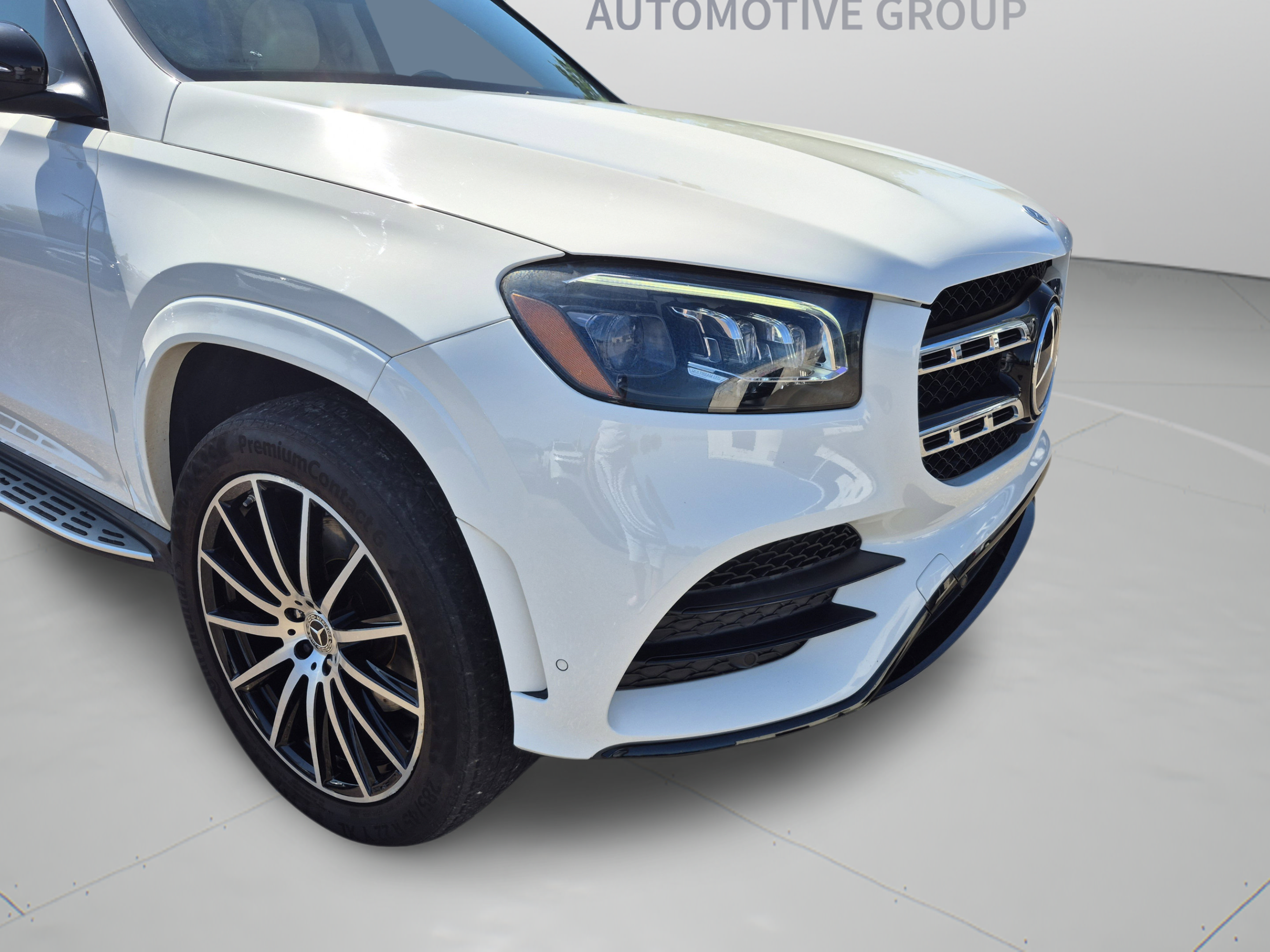 Used 2023 Mercedes-Benz GLS 450 4MATIC w/ AMG Line Exterior image 37