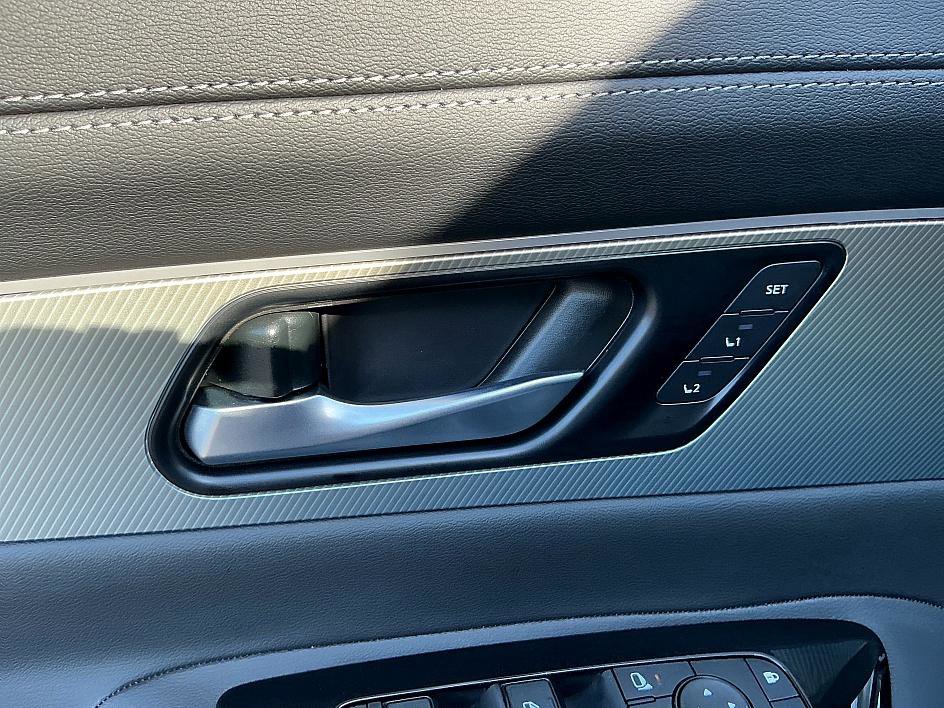 New 2026 Nissan Murano SL image 12