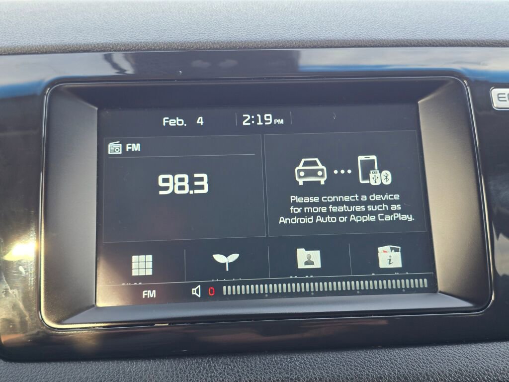 Used 2019 Kia Niro LX image 32