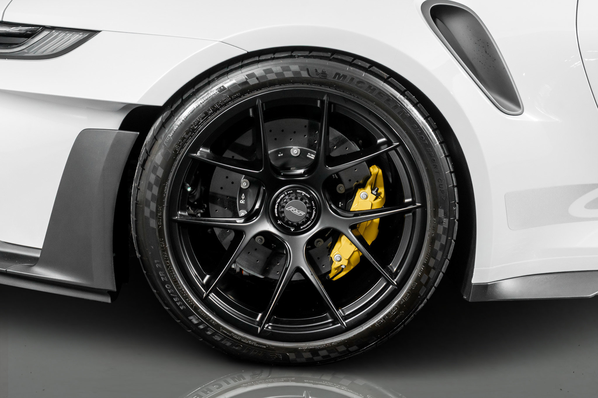 Used 2024 Porsche 911 GT3 RS image 12