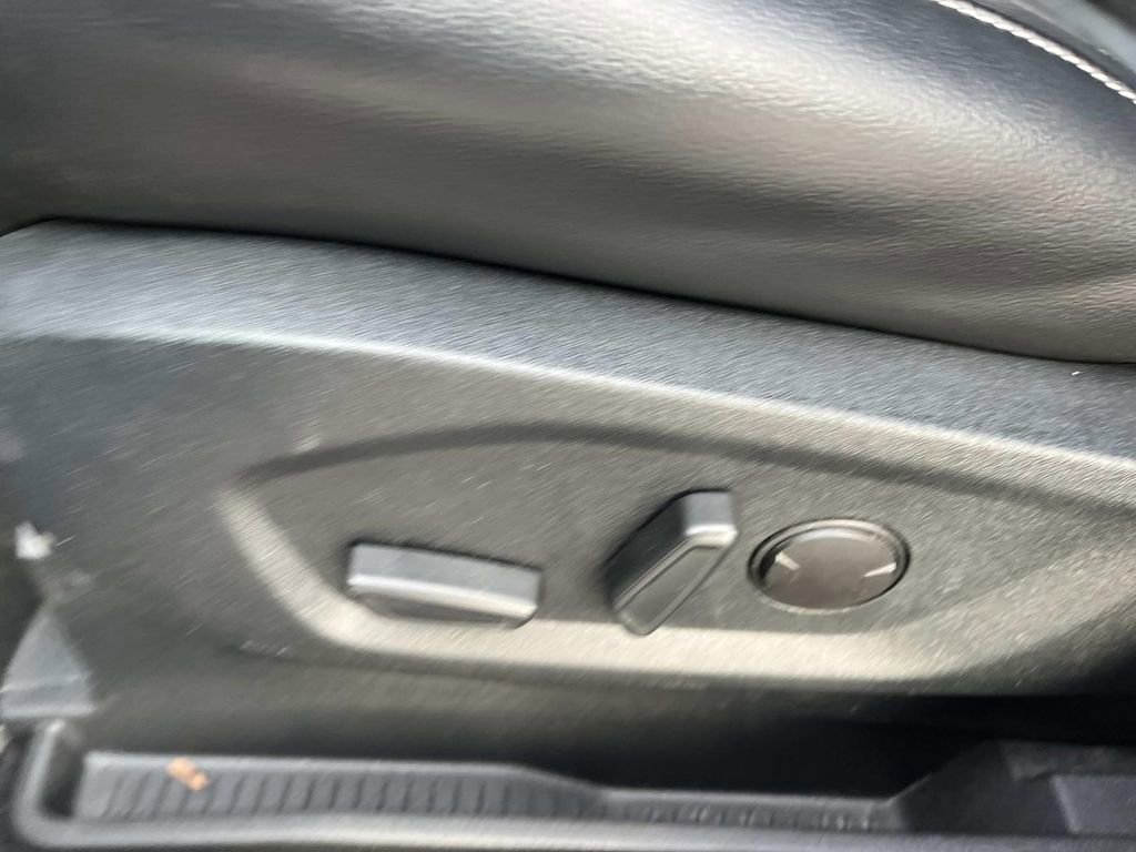 Used 2020 Ford Edge ST w/ Equipment Group 401A image 27