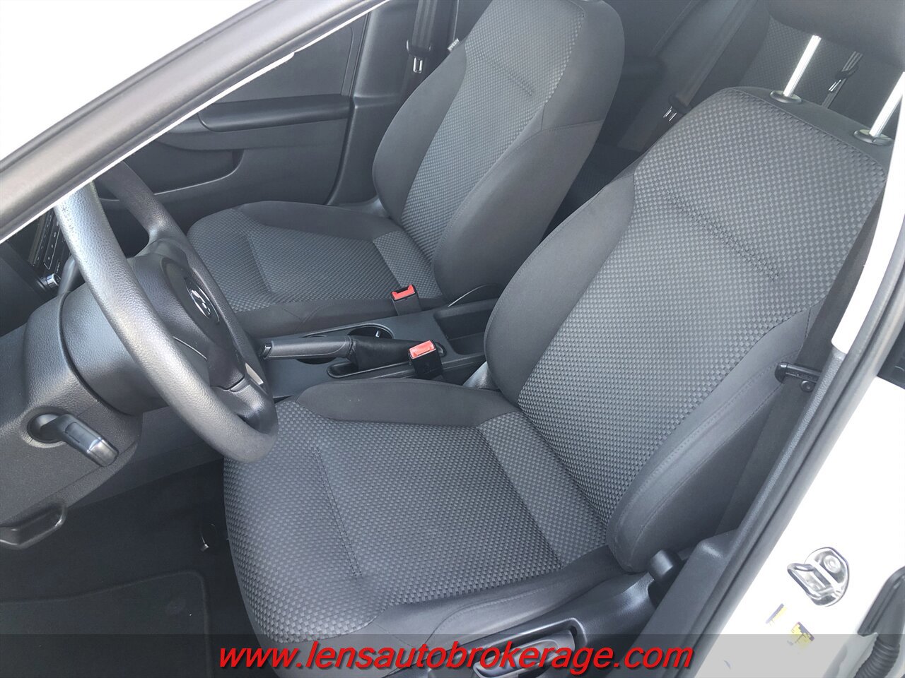 Used 2013 Volkswagen Jetta S FWD image 11