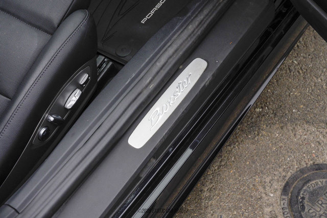 Used 2025 Porsche 718 Boxster image 31
