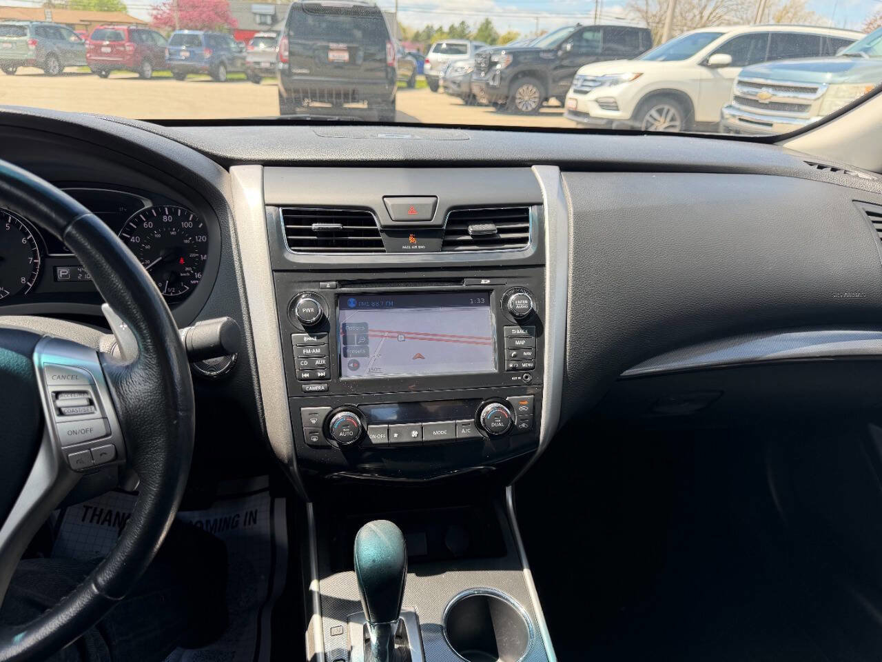 Used 2013 Nissan Altima 3.5 SL w/ Technology Pkg FWD image 24