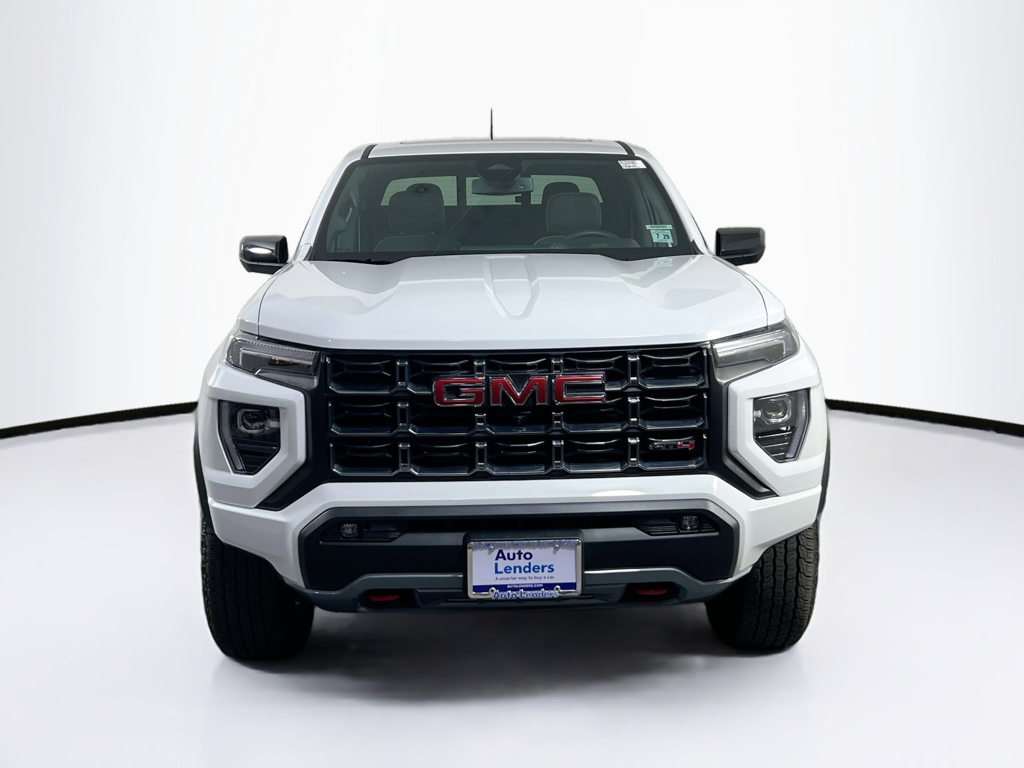 Used 2024 GMC Canyon AT4 w/ Technology Package AWD/4WD image 2