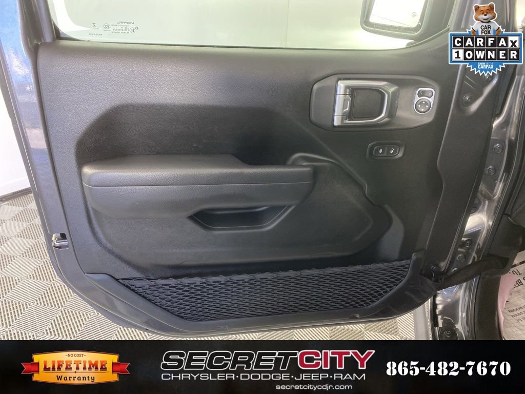 Used 2025 Jeep Wrangler Unlimited Rubicon 4xe w/ Convenience Group image 12