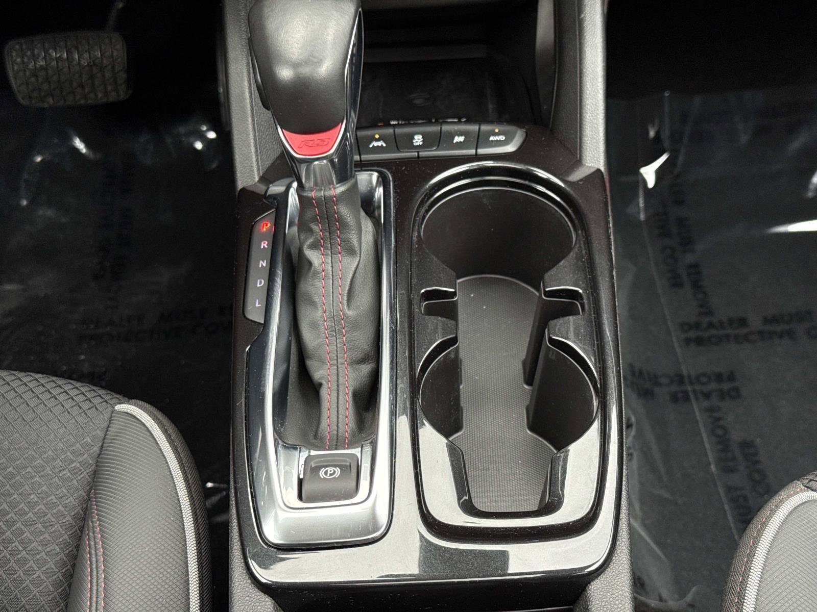 Used 2023 Chevrolet TrailBlazer RS w/ Sun and Liftgate Package AWD/4WD image 7