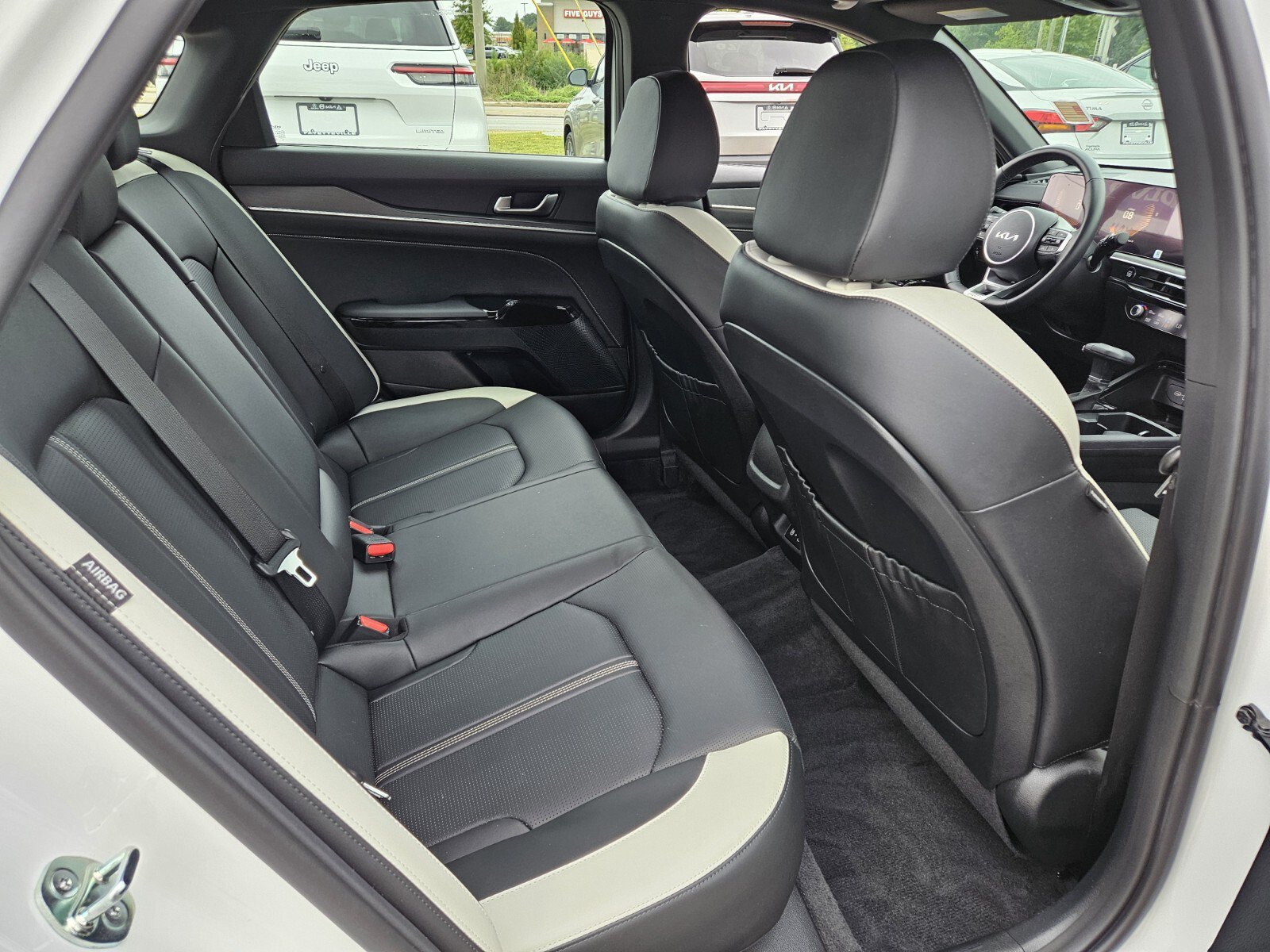 Used 2025 Kia K5 GT-Line w/ GT-Line Premium Package FWD image 19