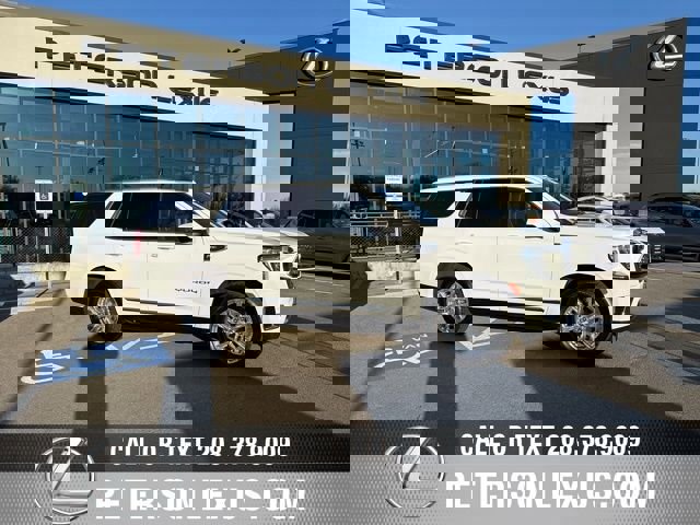 Used 2024 GMC Yukon SLT