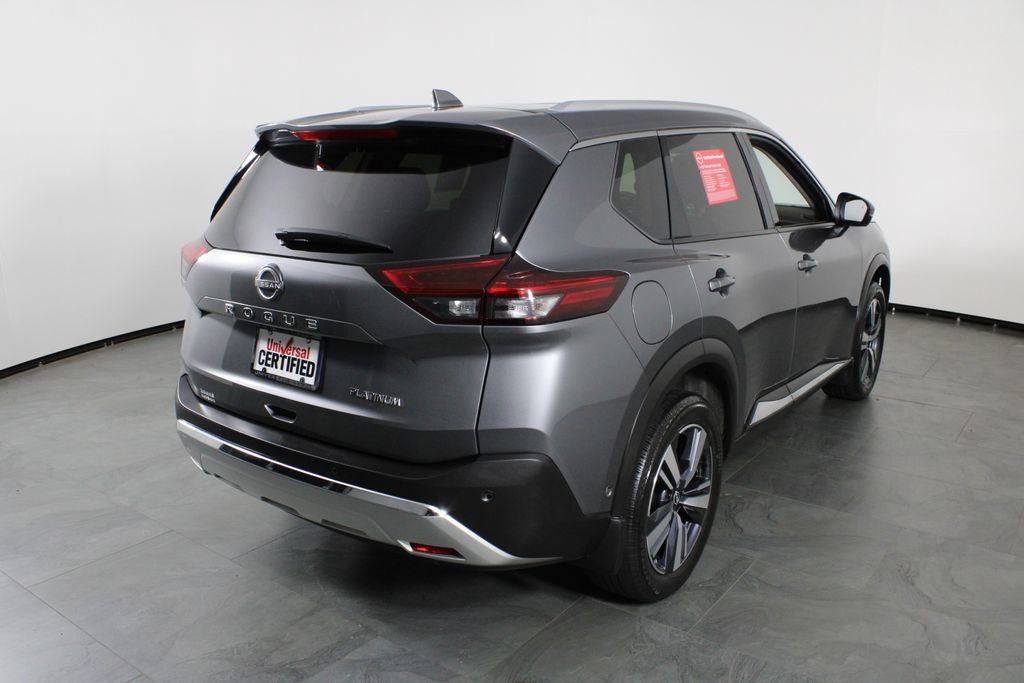 Certified 2023 Nissan Rogue Platinum FWD image 4