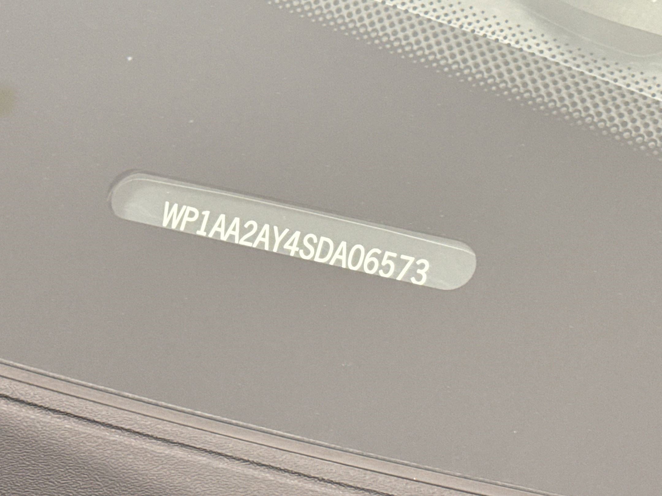 Certified 2025 Porsche Cayenne AWD/4WD image 20