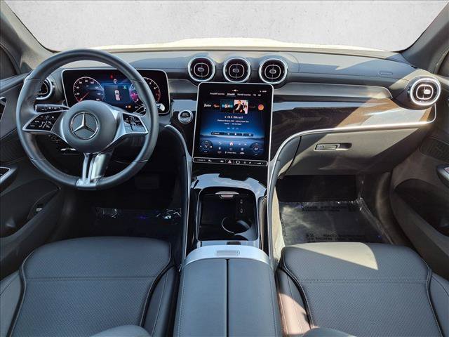 Certified 2025 Mercedes-Benz GLC 300 4MATIC image 18