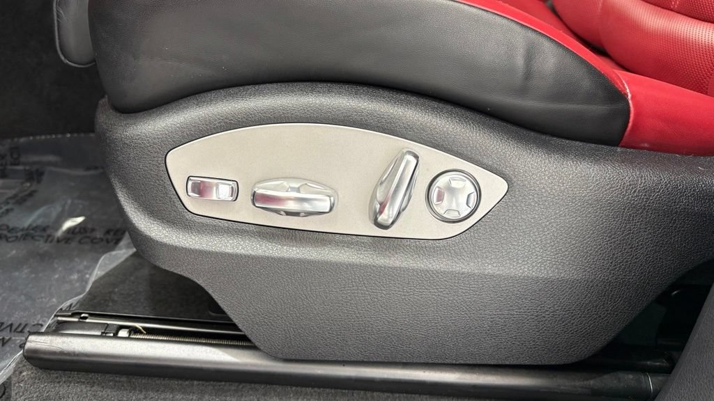 Used 2023 Porsche Macan GTS AWD/4WD image 15