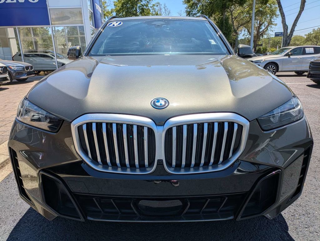 Used 2024 BMW X5 xDrive50e w/ M Sport Package AWD/4WD image 9