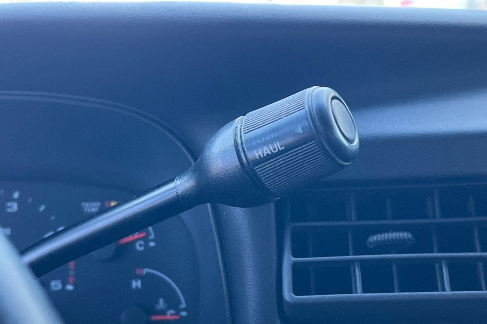 Used 2005 Ford Excursion Limited image 22