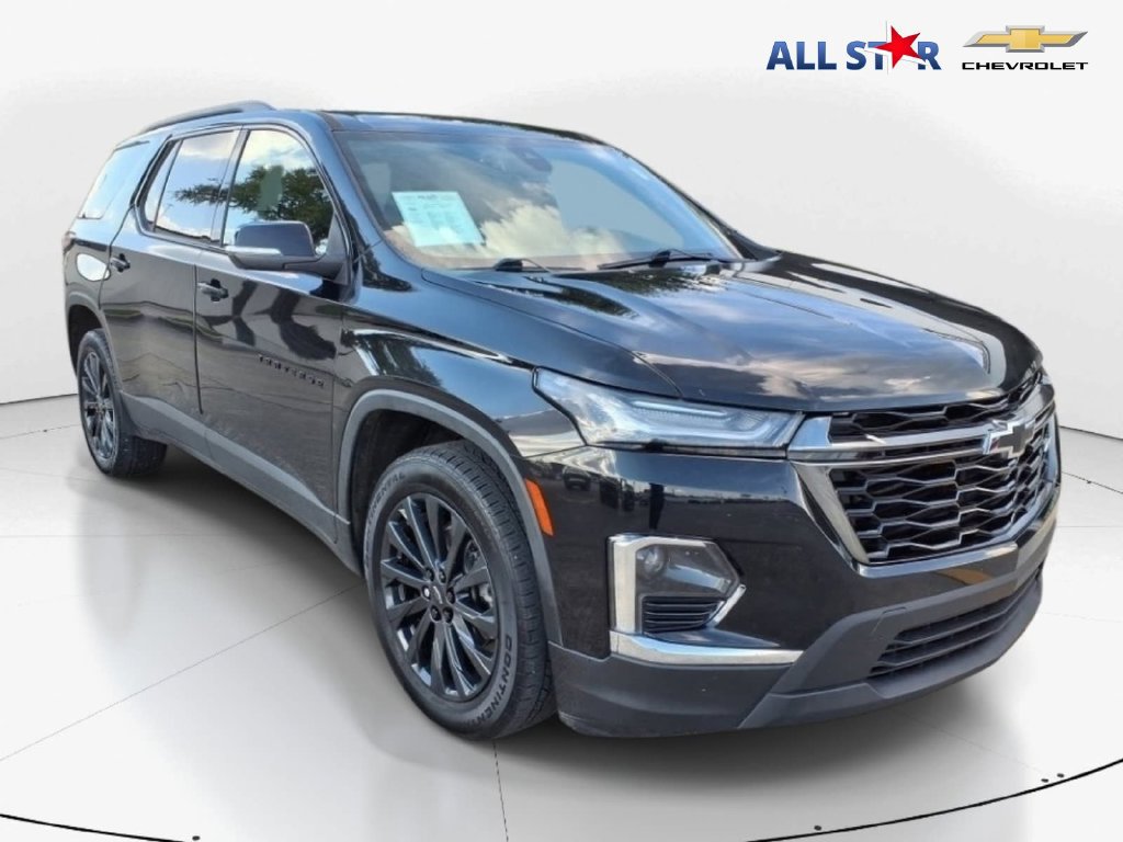 Used 2023 Chevrolet Traverse RS
