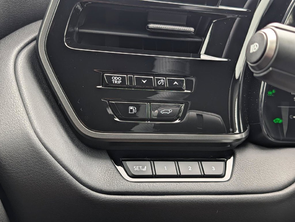 New 2026 Lexus TX 500h AWD w/ Technology Package image 18