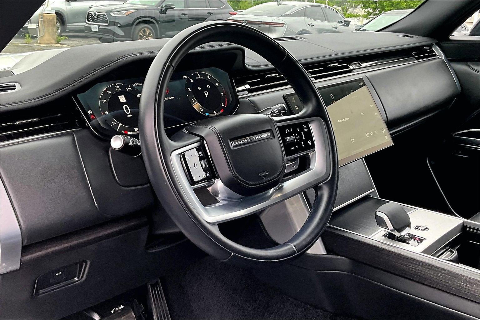 Used 2024 Land Rover Range Rover SE AWD/4WD image 13