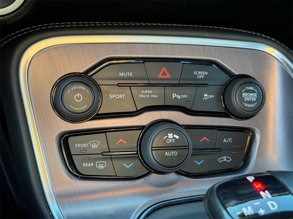 Used 2017 Dodge Challenger SXT Plus image 29