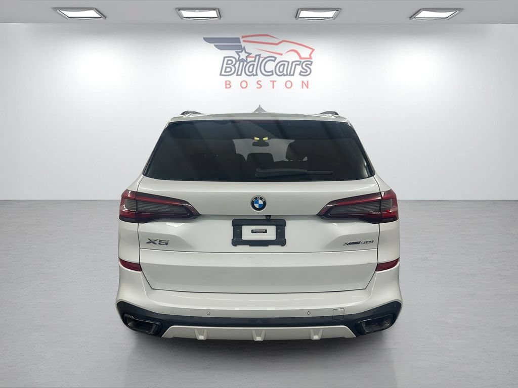 Used 2021 BMW X5 xDrive40i w/ M Sport Package AWD/4WD image 5