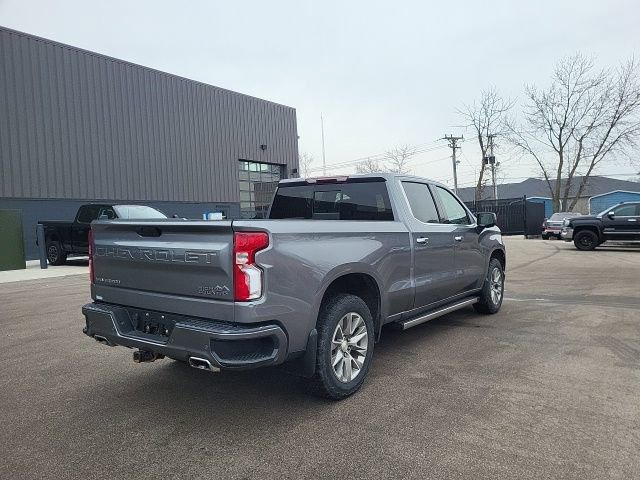 Used 2021 Chevrolet Silverado 1500 High Country w/ Safety Package II image 3