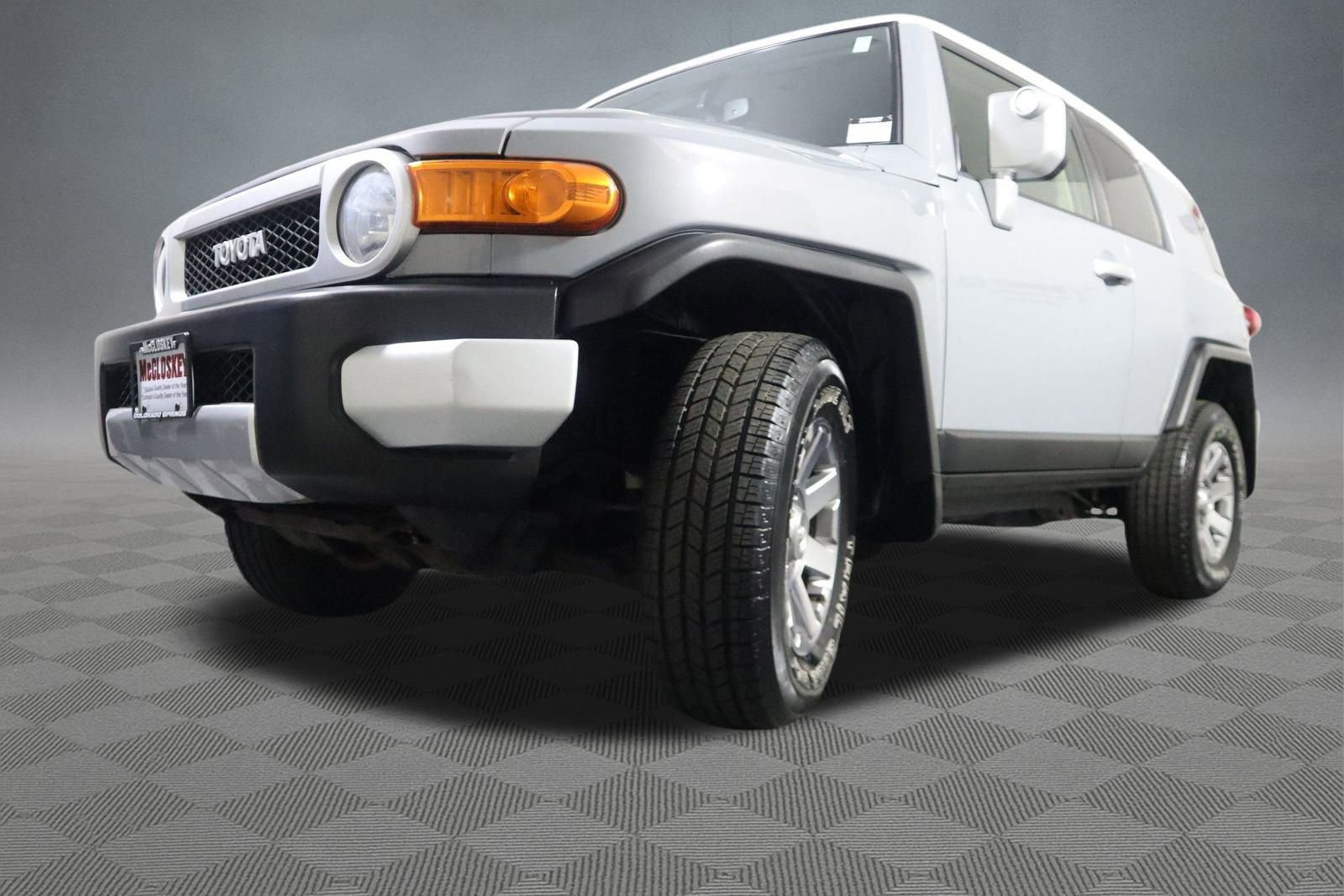 Used 2014 Toyota FJ Cruiser 4WD w/ Upgrade Package image 19