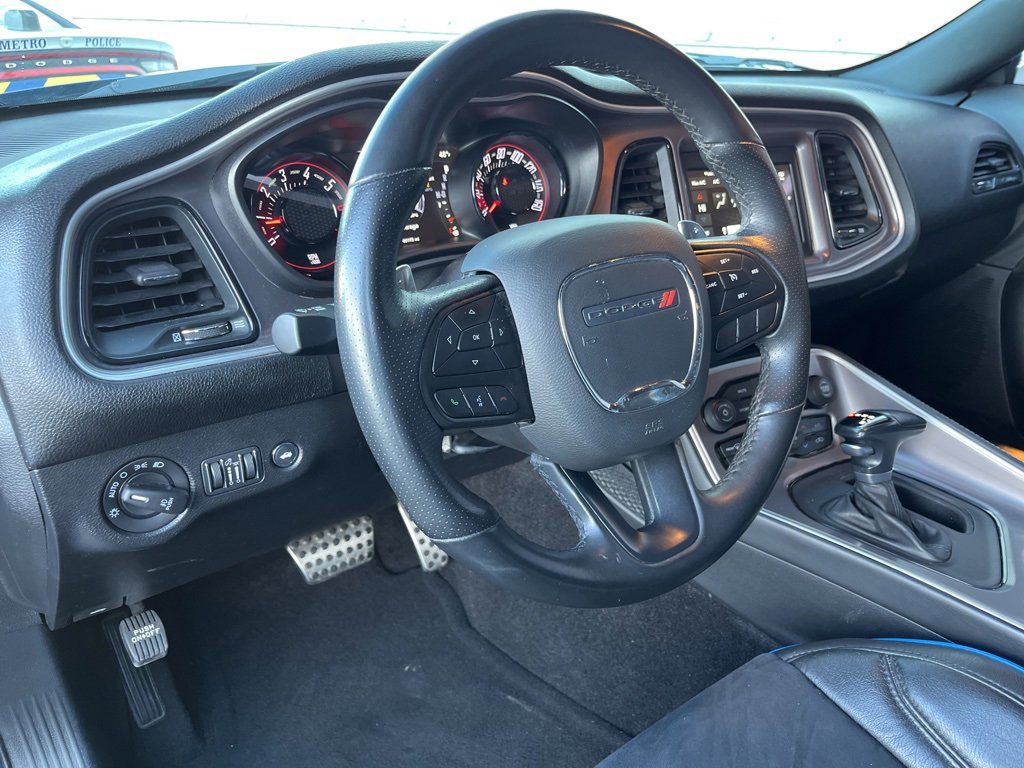 Used 2022 Dodge Challenger R/T w/ Blacktop Package image 32