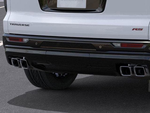 New 2026 Chevrolet Traverse RS w/ LPO, Floor Liner Package FWD image 19