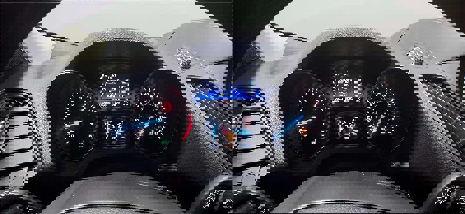 Used 2019 Ford Escape Titanium w/ U9j03 - Titanium Tow Package image 18