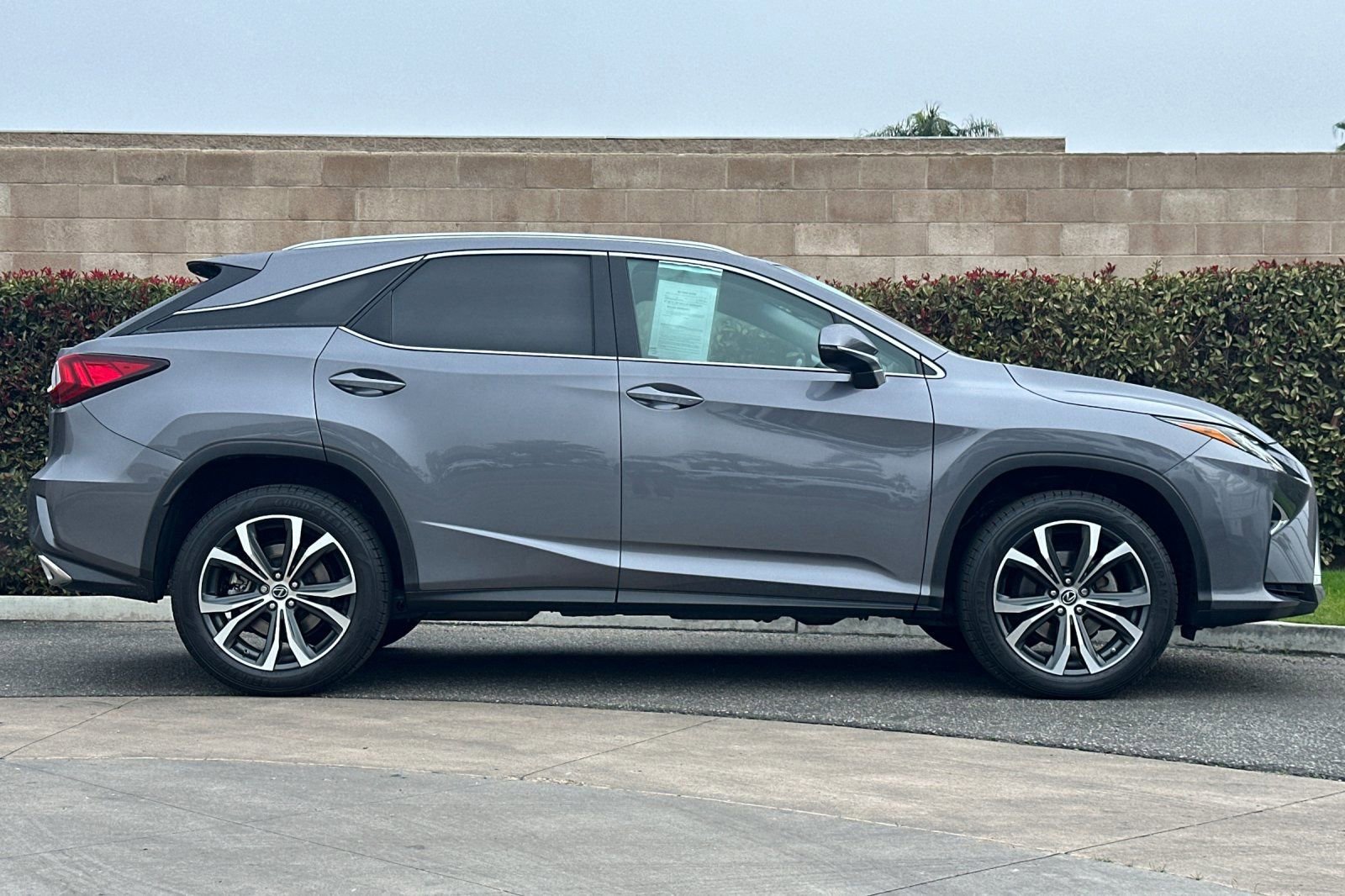 Used 2019 Lexus RX 350 FWD image 3