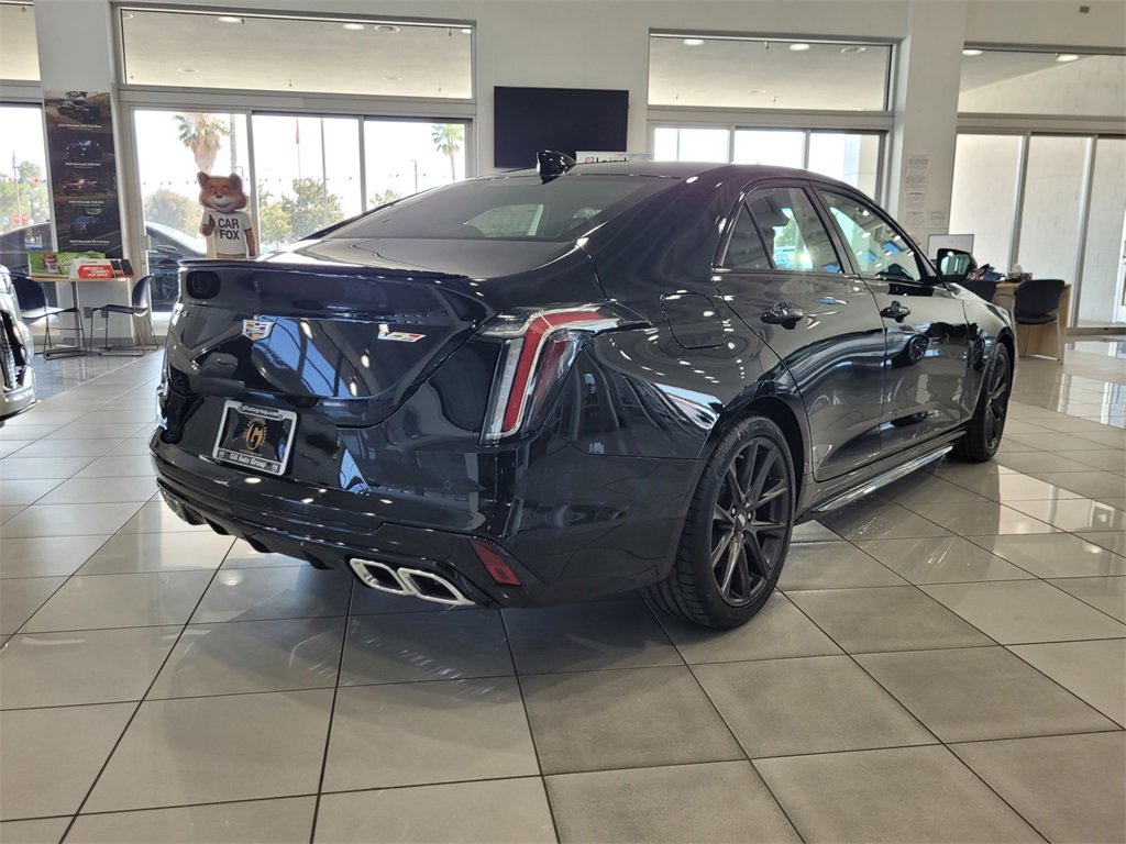 New 2026 Cadillac CT4 V image 7