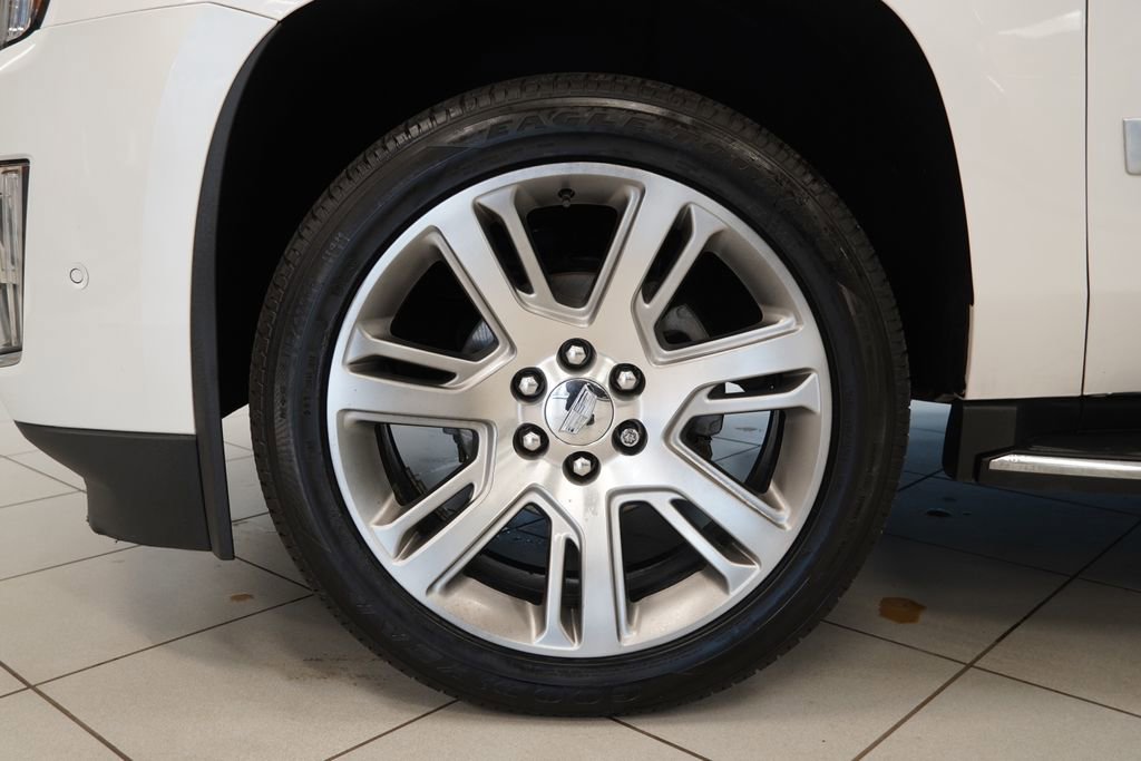 Used 2019 Cadillac Escalade ESV Luxury image 19