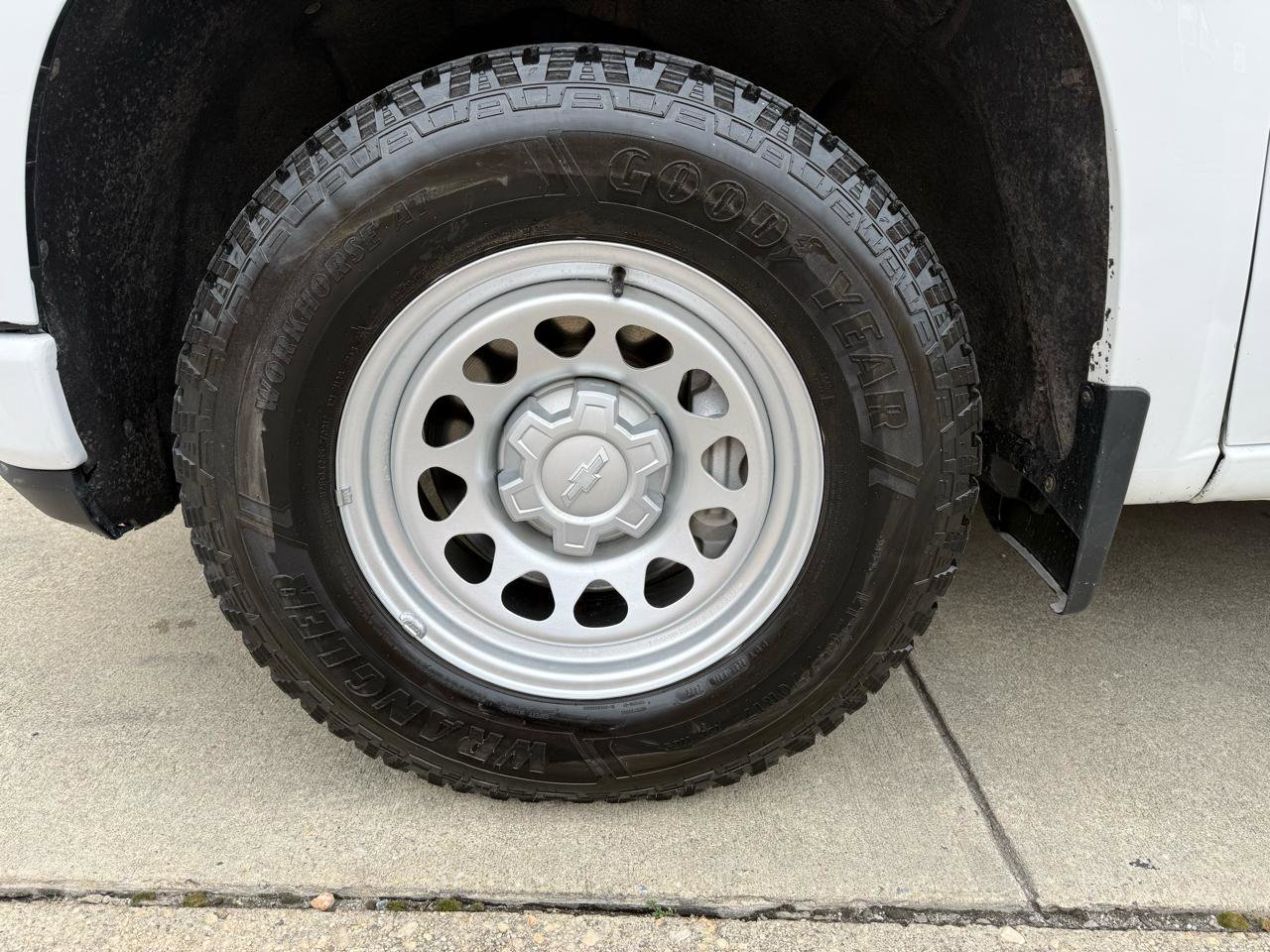 Used 2020 Chevrolet Silverado 1500 W/T w/ Trailering Package image 27