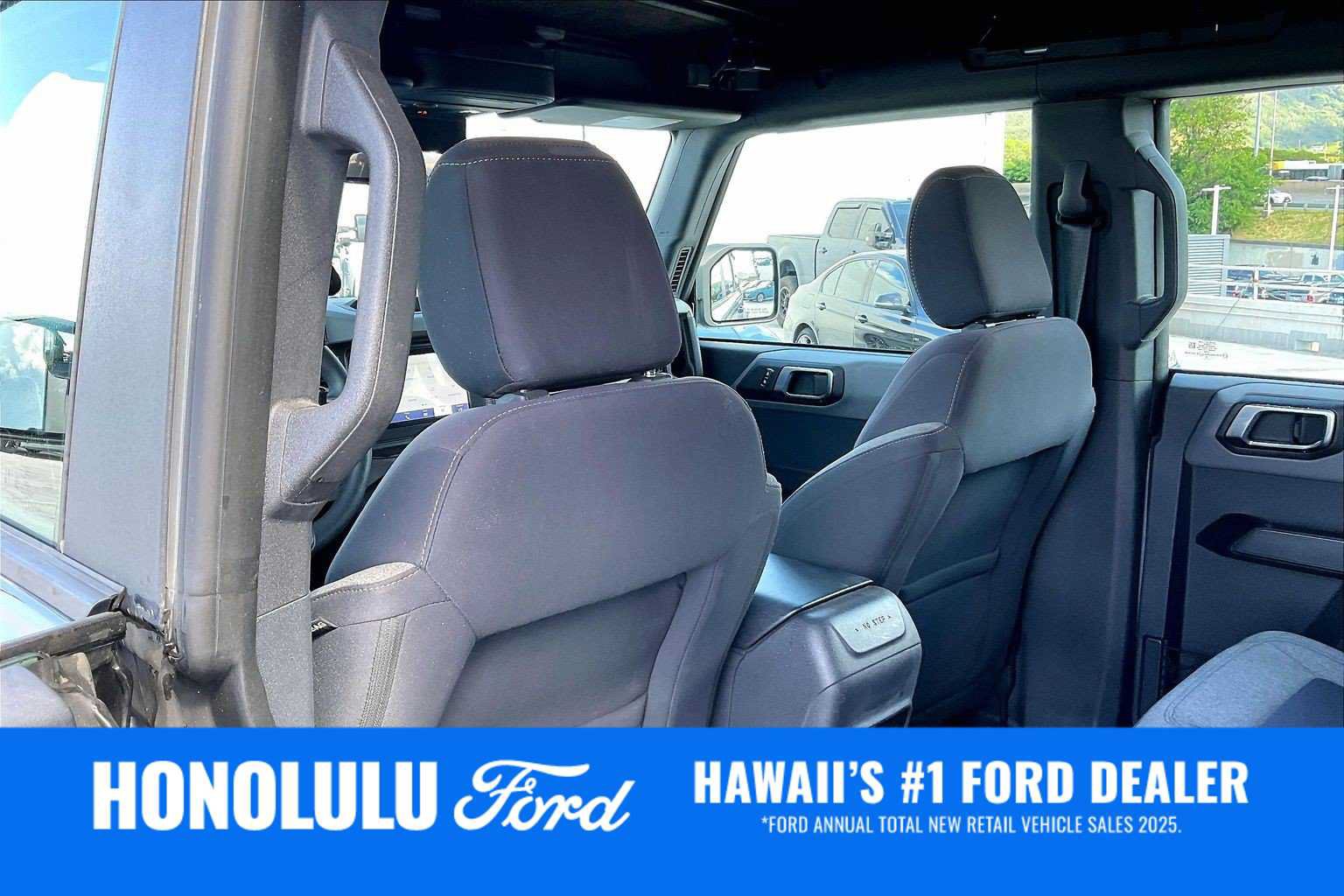 Used 2021 Ford Bronco 4-Door AWD/4WD image 12